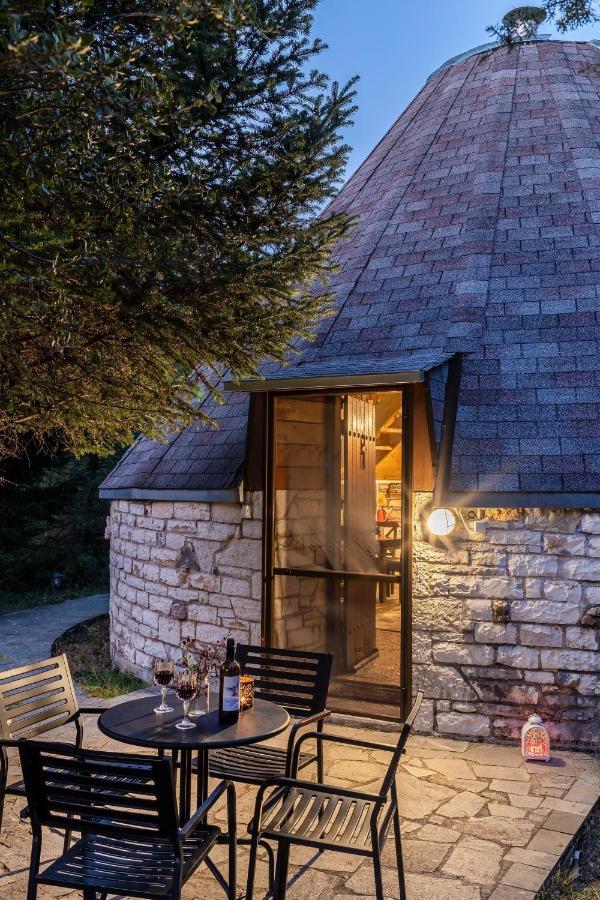 Theasis-Igloo Villa Pramanta Exteriör bild