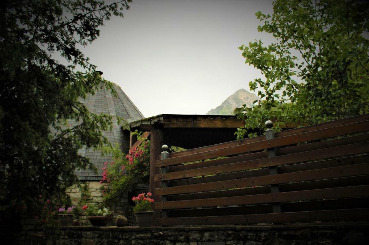 Theasis-Igloo Villa Pramanta Exteriör bild